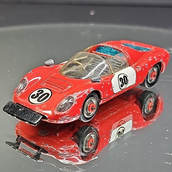 Corgi Toys Ferrari 206 Dino Sport 1:43 Scale #30 Toy Diecast Car Red Britain UK - Picture 2 of 11